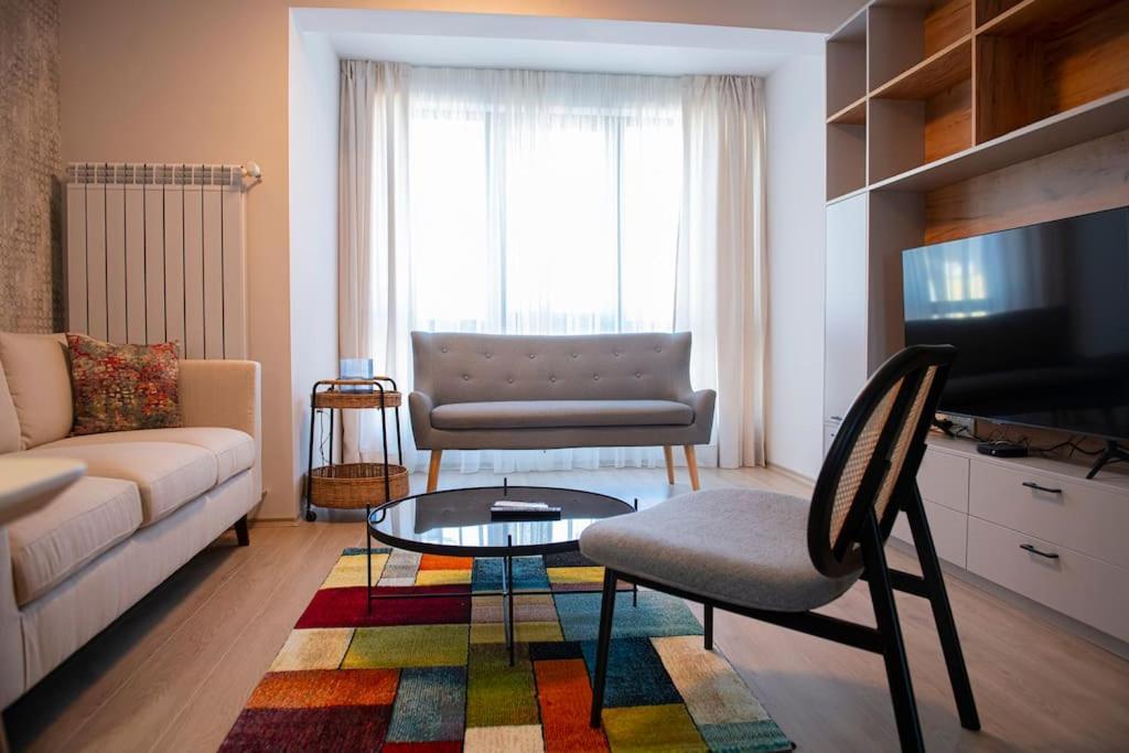 New York: A Spacious Modern Apartment With Parking София Екстериор снимка